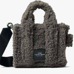 Marc Jacobs Charcoal Teddy Mini Tote Bag.
Fluffy, cute, brand new
